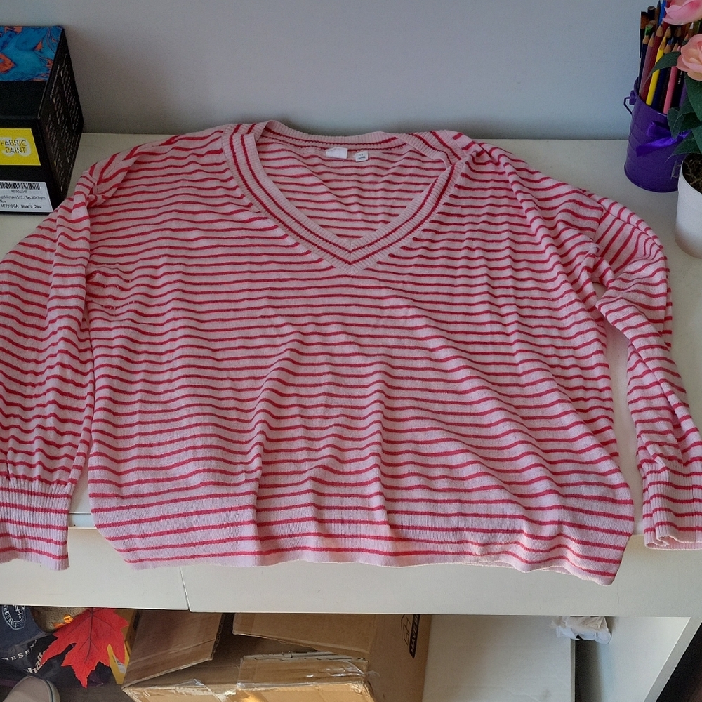 Pink and White Striped V-Neck Sweater Gap Large Women